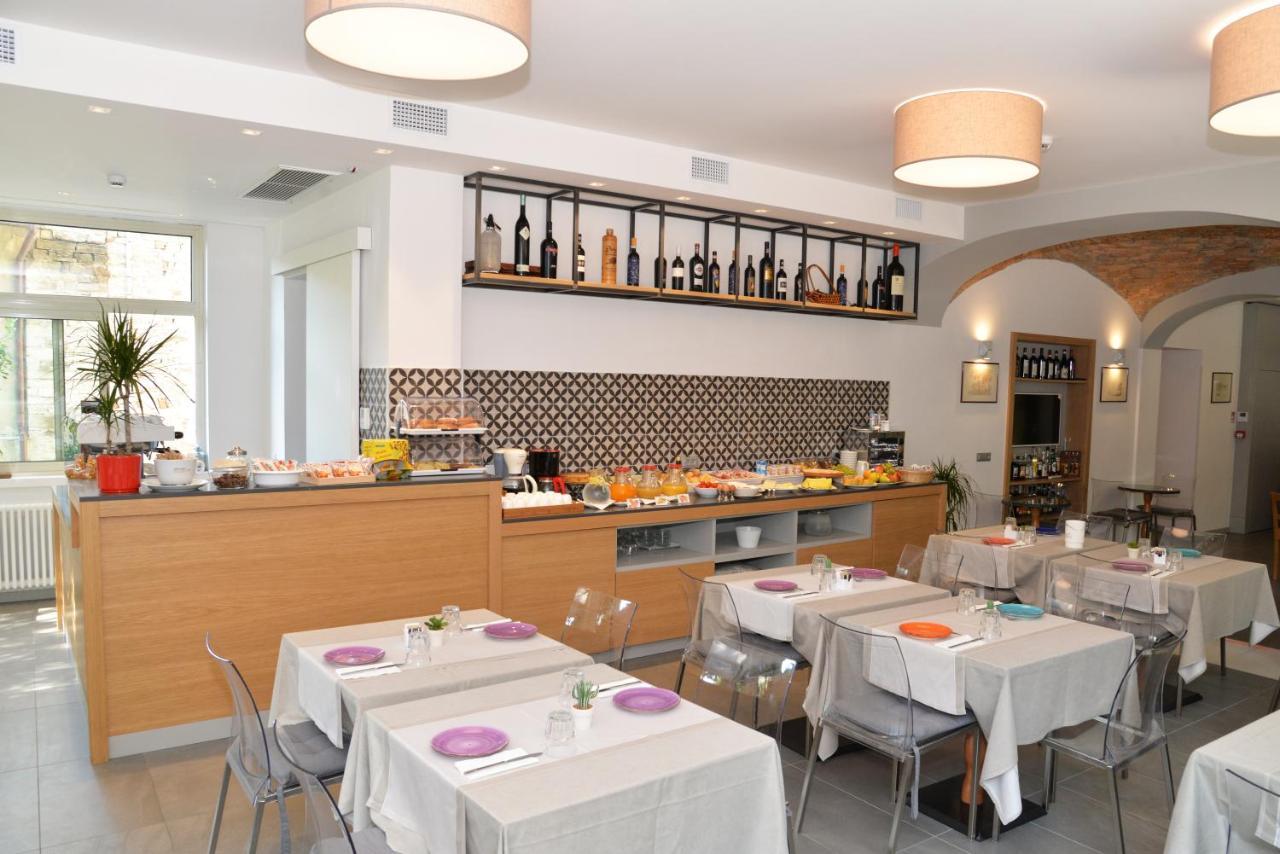 Hotel Quarcino Όπως Εξωτερικό φωτογραφία