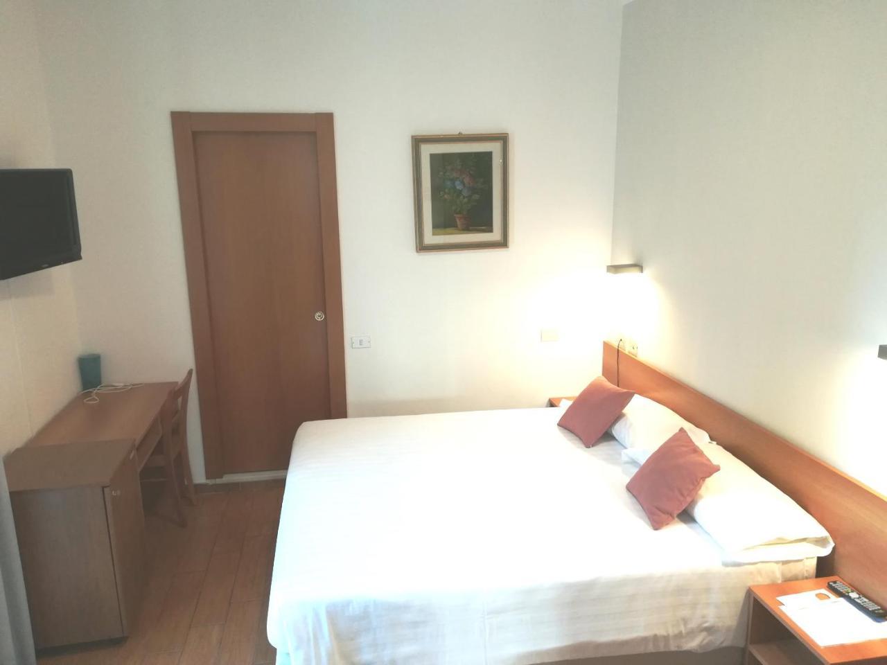 Hotel Quarcino Όπως Εξωτερικό φωτογραφία