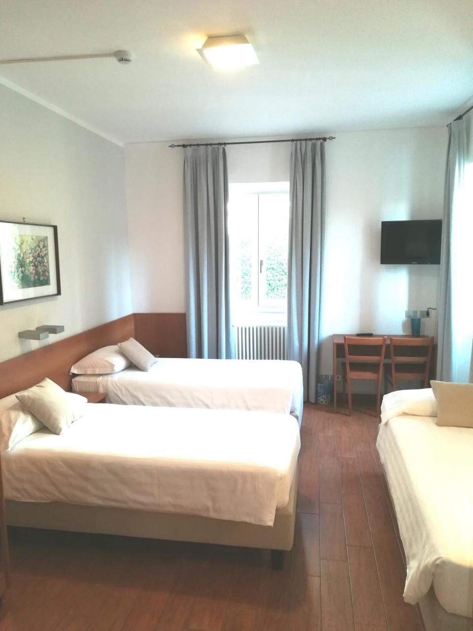 Hotel Quarcino Όπως Εξωτερικό φωτογραφία